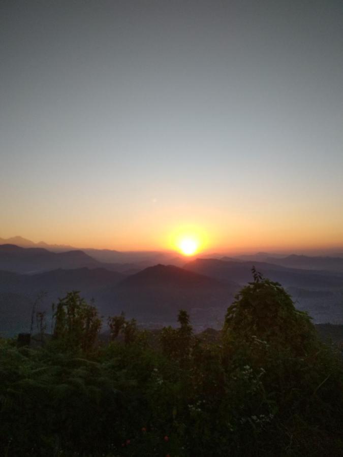 Pokhara Abroad Inn Eksteriør bilde